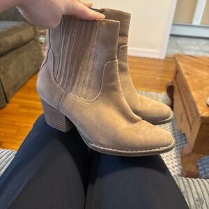 Women's Tan Ankle Boots